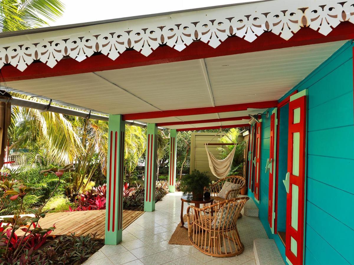 L'Incroyable Maison De Mamie Mechant Saint-Philippe Esterno foto